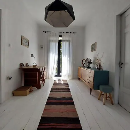 's Old Town Traditional House Nikiti (Sithonia)